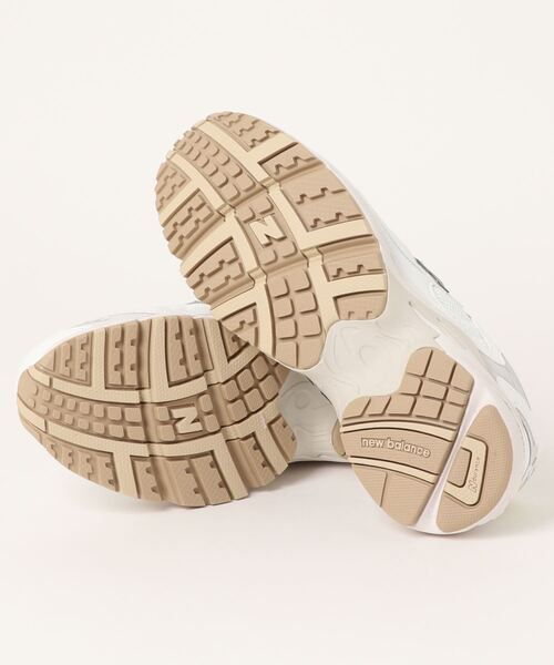 DouDou（ドゥドゥ）の「【New Balance/ニューバランス】 ML725AF（スニーカー・レディース・オフホワイト・23.5cm/24cm/24.5cm）」の2枚目の写真