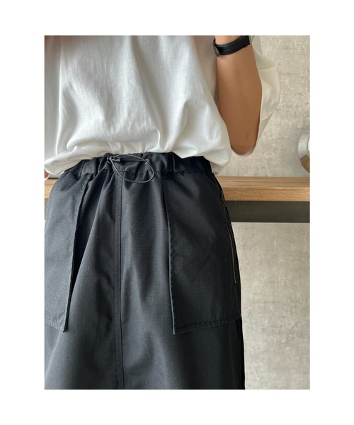 owndaily（オンデイリー）の「リップストップカーゴスカート（スカート・レディース・カーキ/ブラック・FREE）」の9枚目の写真