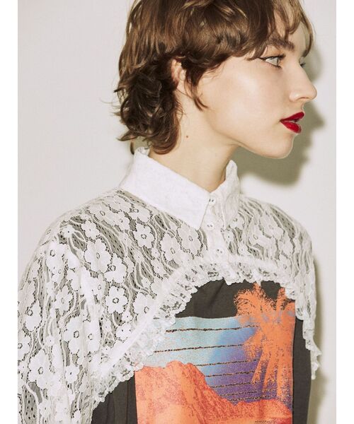 jouetie(ジュエティ)の「フリルクロップドブラウス(シャツ/ブラウス・レディース・ブラック/オフホワイト/クリア・MEDIUM)」の4枚目の写真