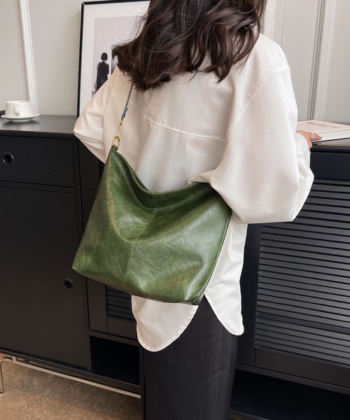 LOPASS(ロパス)の「スクエアショルダーバッグ(ショルダーバッグ・レディース・ブラック/ベージュ/ブラウン/グリーン・FREE)」の12枚目の写真