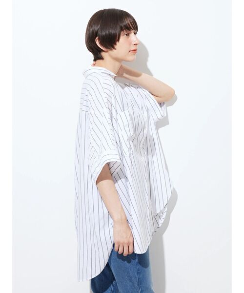 AMERICAN HOLIC(アメリカンホリック)の「WポケットバックタックBIGシャツ(シャツ/ブラウス・レディース・カーキ/ストライプ/ホワイト系その他6/ネイビー・M/L)」の15枚目の写真