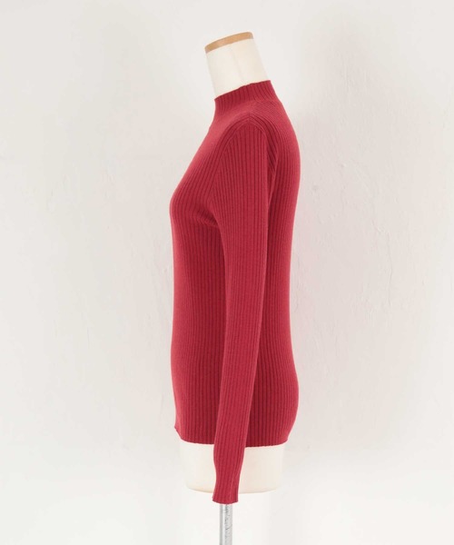 titivate(ティティベイト)の「ハイネックリブ編みニット(ニット/セーター・レディース・イエロー/ブルー/アイボリー/ブラック/レッド/チャコール/ライトグリーン・M/S)」の13枚目の写真