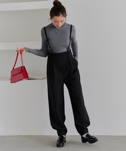 titivate(ティティベイト)の「ハイネックリブ編みニット(ニット/セーター・レディース・イエロー/ブルー/アイボリー/ブラック/レッド/チャコール/ライトグリーン・M/S)」の21枚目の写真