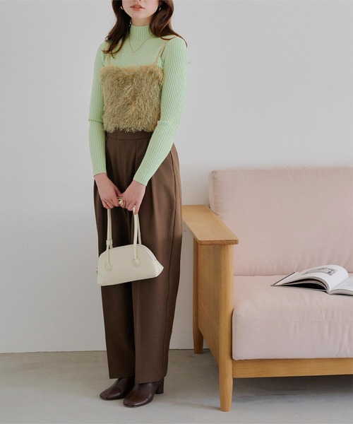 titivate(ティティベイト)の「ハイネックリブ編みニット(ニット/セーター・レディース・イエロー/ブルー/アイボリー/ブラック/レッド/チャコール/ライトグリーン・M/S)」の22枚目の写真