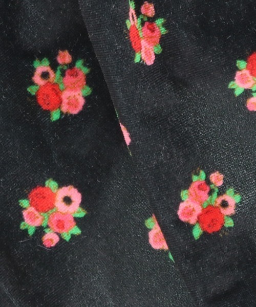 ANNA SUI(アナスイ)の「ANNA SUI/ケープ風ベロアワンピース(ペットウェア・レディース・ブラック/イエロー・S/M/L/2M/XS/2L/2XS)」の12枚目の写真