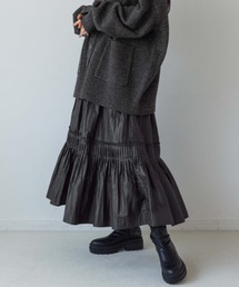 yuw（ユウ）の「タックプリーツミディースカート 977989