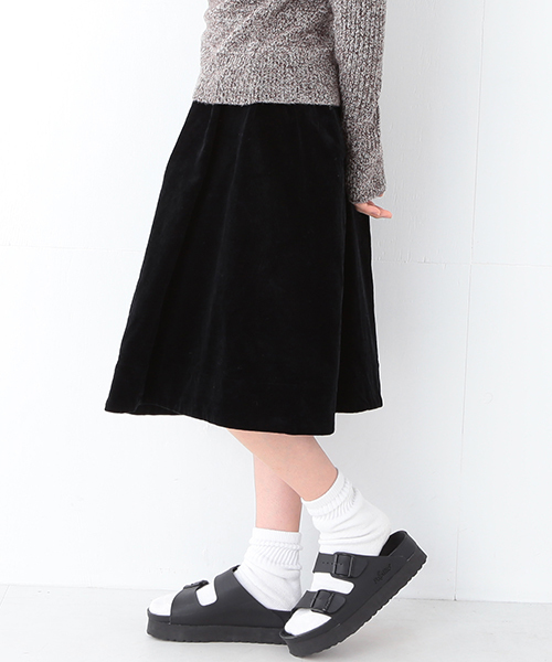 BEAMS BOY（ビームスボーイ）の「BEAMS BOY / 太コード ギャザースカート（スカート・レディース・ブラック/ベージュ・ONE SIZE）」の13枚目の写真