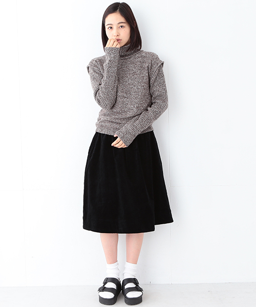 BEAMS BOY（ビームスボーイ）の「BEAMS BOY / 太コード ギャザースカート（スカート・レディース・ブラック/ベージュ・ONE SIZE）」の15枚目の写真