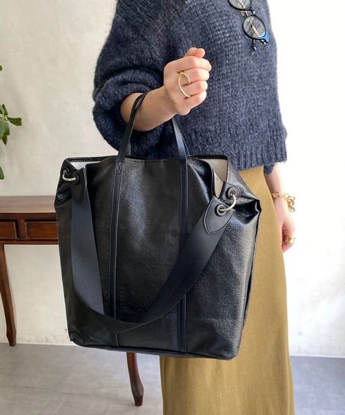 DouDou(ドゥドゥ)の「【WEB限定】メタリックキャンバストート(トートバッグ・レディース・シルバー/ゴールド/ブラック・FREE)」の21枚目の写真