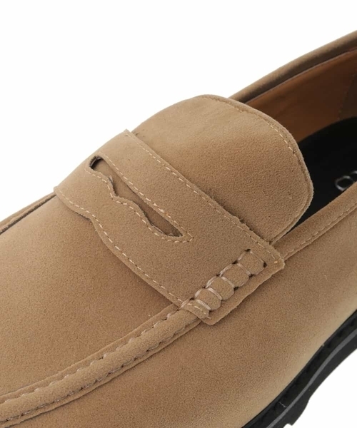 a.v.v（アーヴェヴェ）の「スエードローファー（ローファー・メンズ・ベージュ・27.5/26.5）」の8枚目の写真