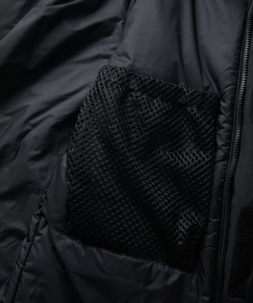 WILD THINGS（ワイルドシングス）の「WILDTHINGS/ワイルドシングス 別注 DENALI JACKET/デナリジャケット/ECWCS/プリマロフト（ミリタリージャケット・メンズ・ブラック/ブルーグリーン・MEDIUM/LARGE）」の13枚目の写真