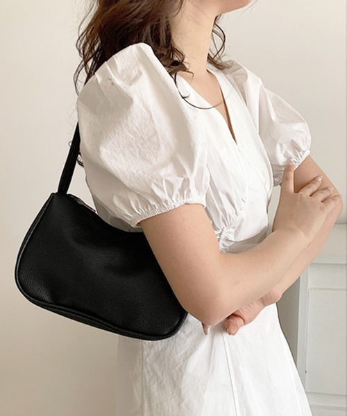 STYLEBLOCK(スタイルブロック)の「PUレザーミニショルダーバッグ(ショルダーバッグ・レディース・カーキ/シルバー/ブルー/ホワイト/ブラック・FREE)」の3枚目の写真