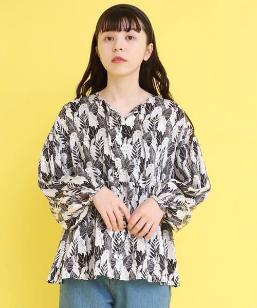 didizizi（ディディジジ）の「うさぎプリントリボンギャザーBL（シャツ/ブラウス・レディース・ブラック/ブルー・FREE）」の5枚目の写真