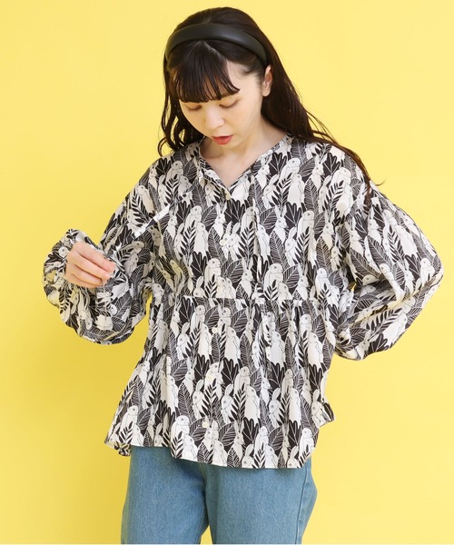 didizizi（ディディジジ）の「うさぎプリントリボンギャザーBL（シャツ/ブラウス・レディース・ブラック/ブルー・FREE）」の6枚目の写真