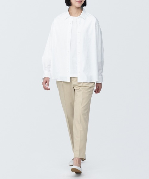 無印良品(ムジルシリョウヒン)の「婦人 シワになりにくいタックテーパードパンツ(その他パンツ・レディース・ダークグレー/ネイビー/ライトベージュ/ブラック・L/M/S/XS/XL)」の10枚目の写真