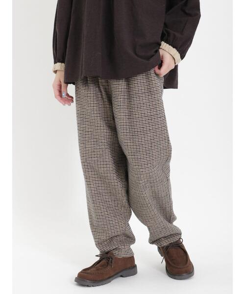 Samansa Mos2（サマンサ モスモス）の「【帯電防止】柄アソートテーパードパンツ（その他パンツ・レディース・ベージュ/チャコールグレー/グレー/キナリ・F）」の4枚目の写真