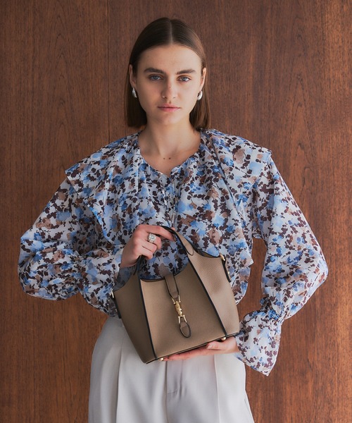 YECCA VECCA（イェッカヴェッカ）の「4way異素材MIXミニバッグ（エコバッグ/サブバッグ・レディース・ブラック/アイボリー/ベージュ・FREE）」の4枚目の写真