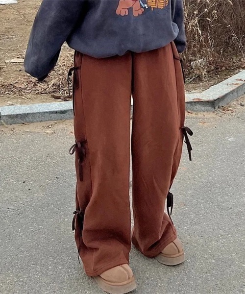 Vipoa（ヴィポア）の「サイドリボンルーズスウェット（スウェットパンツ・レディース・グレー/ブラウン/ブラック・FREE）」の4枚目の写真