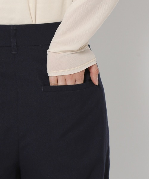 LOWRYS FARM（ローリーズファーム）の「ＴＲワイドパンツ　986149（スラックス・レディース・アイボリー/ネイビー/グレー・LARGE/MEDIUM）」の9枚目の写真