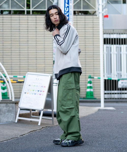 UNIIT(ユニット)の「【UNIIT/ユニット】ダンボールトラックジャケット(ジャージ・メンズ・ベージュ/オフホワイト/ブラック・X-LARGE/MEDIUM/LARGE)」の15枚目の写真