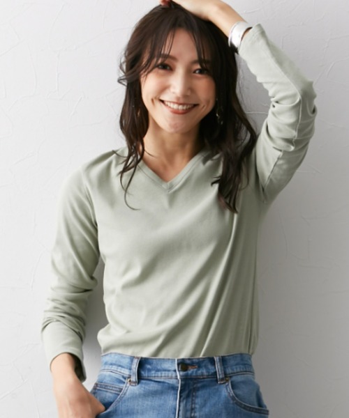 slattgir（スラットジール）の「高身長　綿１００％VネックTシャツ　（トールサイズ）（Tシャツ/カットソー・レディース・オフホワイト/ブラック/グリーン/ワイン/チャコール/杢グレー/ブルー・M/L/LL/3L/4L/5L）」の5枚目の写真