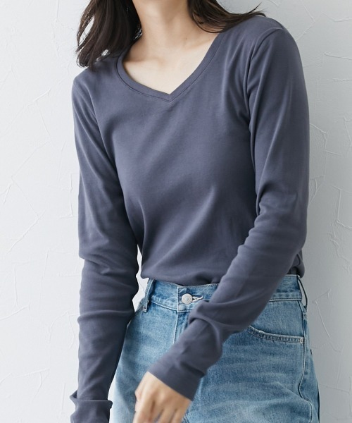 slattgir（スラットジール）の「高身長　綿１００％VネックTシャツ　（トールサイズ）（Tシャツ/カットソー・レディース・オフホワイト/ブラック/グリーン/ワイン/チャコール/杢グレー/ブルー・M/L/LL/3L/4L/5L）」の4枚目の写真