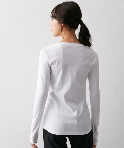 slattgir（スラットジール）の「高身長　綿１００％VネックTシャツ　（トールサイズ）（Tシャツ/カットソー・レディース・オフホワイト/ブラック/グリーン/ワイン/チャコール/杢グレー/ブルー・M/L/LL/3L/4L/5L）」の12枚目の写真