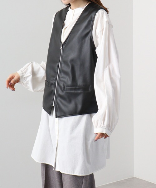 SUGGESTION(サジェッション)の「Synthetic leather colorless vest / 合皮ノーカラーベスト UNISEX(ベスト・メンズ・ブラック・L/M)」の18枚目の写真