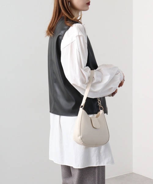 SUGGESTION(サジェッション)の「Synthetic leather colorless vest / 合皮ノーカラーベスト UNISEX(ベスト・メンズ・ブラック・L/M)」の16枚目の写真