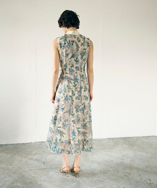 GRACE CONTINENTAL（グレースコンチネンタル）の「フラワーマーメイドドレス（ドレス・レディース・イエロー/ベージュ・38/36）」の3枚目の写真