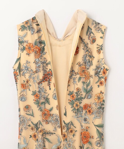 GRACE CONTINENTAL（グレースコンチネンタル）の「フラワーマーメイドドレス（ドレス・レディース・イエロー/ベージュ・38/36）」の20枚目の写真