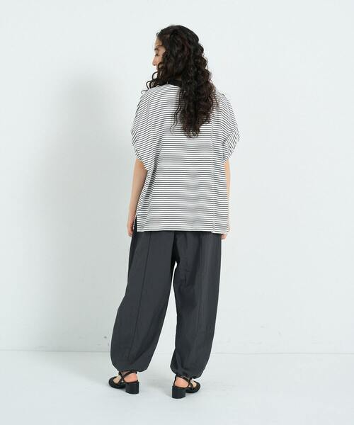 conges payes ADIEU TRISTESSE(コンジェ ペイエ アデュートリステス)の「ボリュームスリーブカノコブラウス(Tシャツ/カットソー・レディース・ストライプ/ライトグレー/グリーン・FREE)」の18枚目の写真
