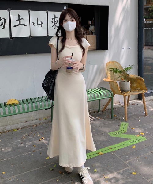 SHEPP(シープ)の「涼しげサマーワンピース(ワンピース・レディース・ベージュ・S/L/M)」の4枚目の写真