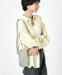 LeSportsac（レスポートサック）の「MINI PHONE CROSSBODY フォッシルシャイン（ショルダーバッグ・メンズ）」