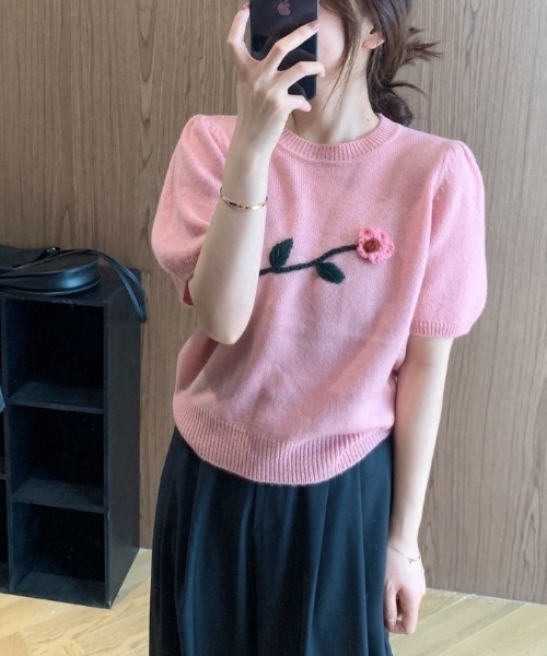 Achic(アシック)の「花モチーフプルオーバーニット(ニット/セーター・レディース・ピンク/アイボリー・M)」の17枚目の写真