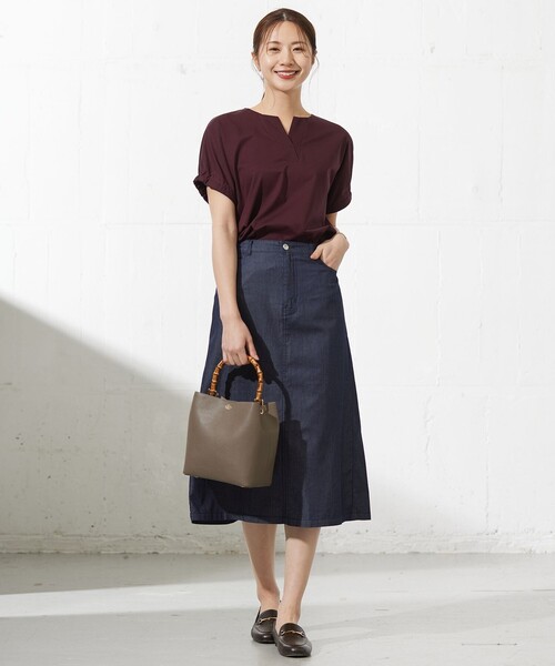 J.PRESS（ジェイプレス）の「【接触冷感】プレーティングジャージー フレンチスリーブ カットソー（Tシャツ/カットソー・レディース・ライトグレー系/グレー系/ネイビー系/ワイン系/ターコイズブルー系・T13）」の11枚目の写真