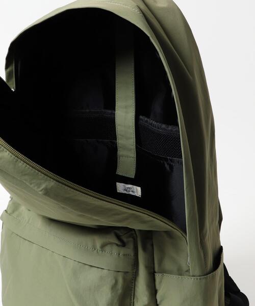 RODE SKO（ロデスコ）の「『ユニセックス』ロクヨン10ポケットラージリュック（バックパック/リュック・メンズ・ブラック/グレー系その他/カーキ・ONE）」の8枚目の写真