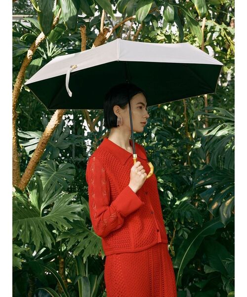 LAGUNAMOON（ラグナムーン）の「UVカットアンブレラ（折りたたみ傘・レディース・ブラック/ベージュ・FREE）」の3枚目の写真