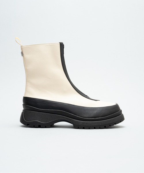 Lucida（ルシーダ）の「【レイン対応】Libertas /センタージップブーツ（ブーツ・レディース・ライトグレー/ブラック/アイボリー・39/38/37/36/35）」の12枚目の写真