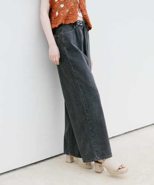 archives(アルシーヴ)の「フロントタックワイドデニム(デニムパンツ・レディース・グレー/サックスブルー・SMALL/MEDIUM)」の6枚目の写真