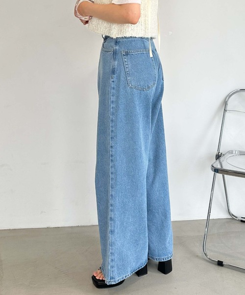 archives(アルシーヴ)の「フロントタックワイドデニム(デニムパンツ・レディース・グレー/サックスブルー・SMALL/MEDIUM)」の12枚目の写真