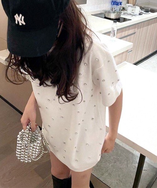 SHEENA（シーナ）の「ビジューオーバーサイズＴシャツ（Tシャツ/カットソー・レディース・ホワイト/ブラック・M）」の14枚目の写真
