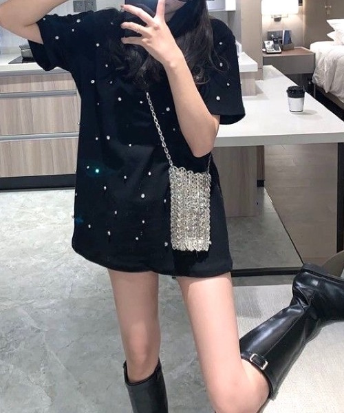 SHEENA（シーナ）の「ビジューオーバーサイズＴシャツ（Tシャツ/カットソー・レディース・ホワイト/ブラック・M）」の7枚目の写真
