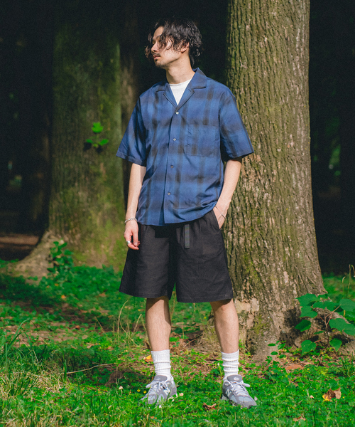 417 EDIFICE（フォーワンセブンエディフィス）の「ストレッチ ワイドワークショーツ（カーゴパンツ・メンズ・ブラック/ベージュ/オリーブ・MEDIUM/LARGE）」の5枚目の写真