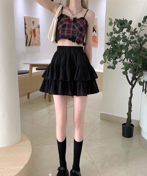 Sibra（シブラ）の「ダブルフリルフレアミニスカート（スカート・レディース・ホワイト/ブラック・M）」の3枚目の写真