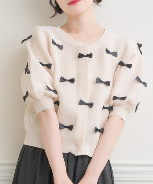 ems excite（エムズエキサイト）の「チビリボンパフ袖NTカーデ（カーディガン/ボレロ・レディース・ライトグレー/ブルー/ナチュラル/ピンク・FREE）」の3枚目の写真