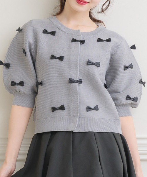 ems excite（エムズエキサイト）の「チビリボンパフ袖NTカーデ（カーディガン/ボレロ・レディース・ライトグレー/ブルー/ナチュラル/ピンク・FREE）」の2枚目の写真