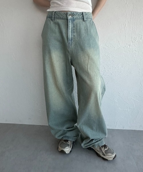 FCMM(エフシーエムエム)の「【日本限定】OVERDYED DENIM PANTS/オーバーダイデニムパンツ(デニムパンツ・メンズ・インディゴブルー/ライトブルー/ブラック・SMALL/LARGE/MEDIUM)」の2枚目の写真
