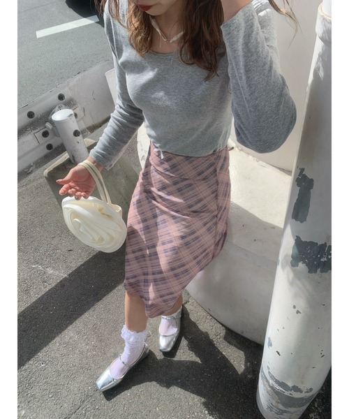 suzie angel(スージー エンジェル)の「ミドル丈 チェックスカート(スカート・レディース・ベージュ・M)」の8枚目の写真