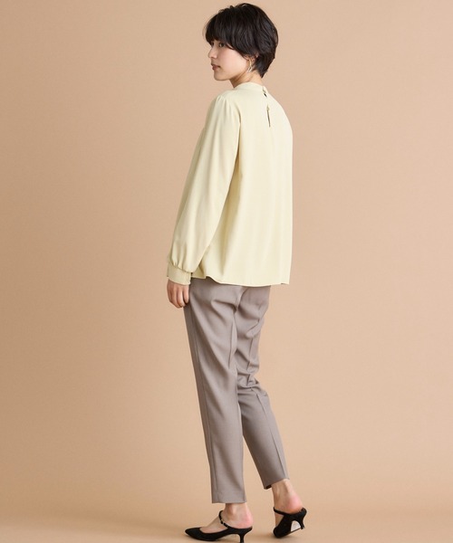 INED CLARO（イネドクラロ）の「【洗えるセットアップ】エシカルメランジ テーパードパンツ（スーツパンツ・レディース・モカ/ブラック・11号/9号/7号）」の7枚目の写真